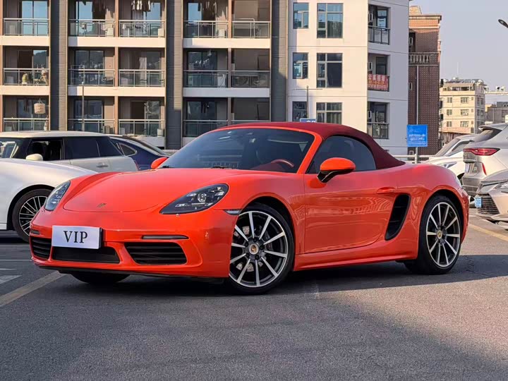 Фото 1 - Porsche 718