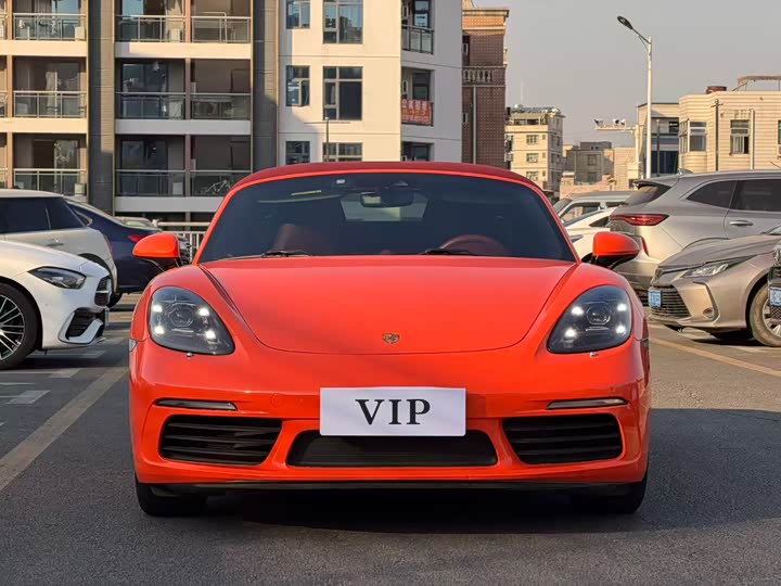 Фото 2 - Porsche 718