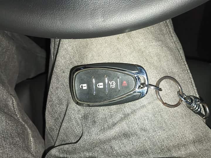 Фото 9 - Chevrolet Malibu XL