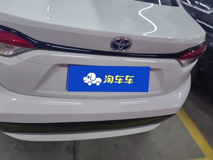 Фото 4 - Toyota Levin