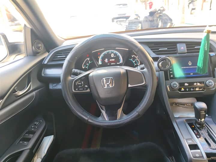 Фото 3 - Honda Civic