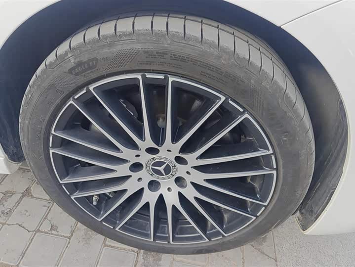 Фото 6 - Mercedes-Benz C-Class