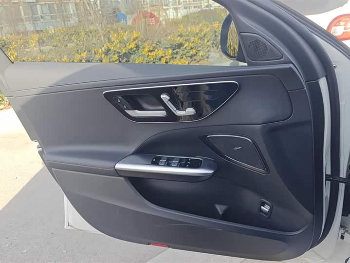 Фото 7 - Mercedes-Benz C-Class