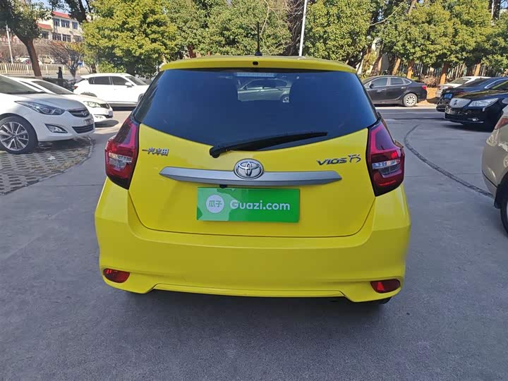 Фото 6 - Toyota Vios FS