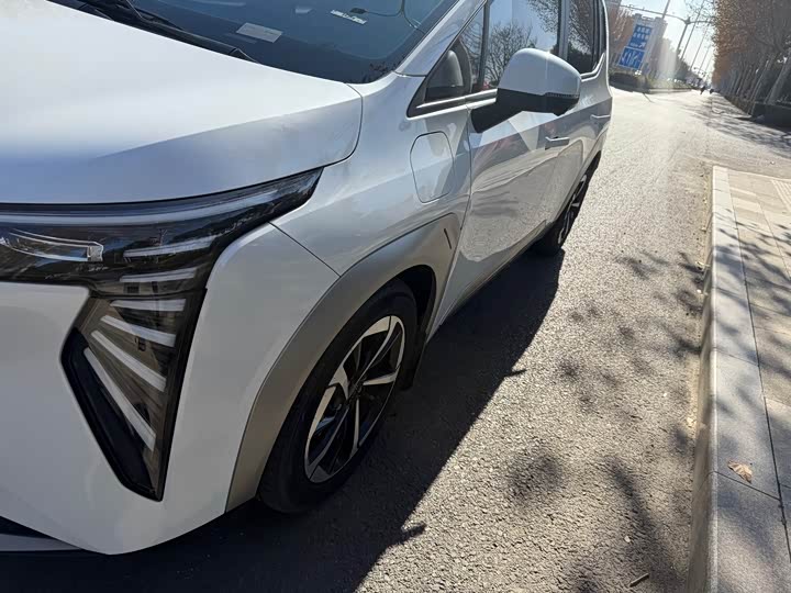 Фото 3 - GAC Aion Y