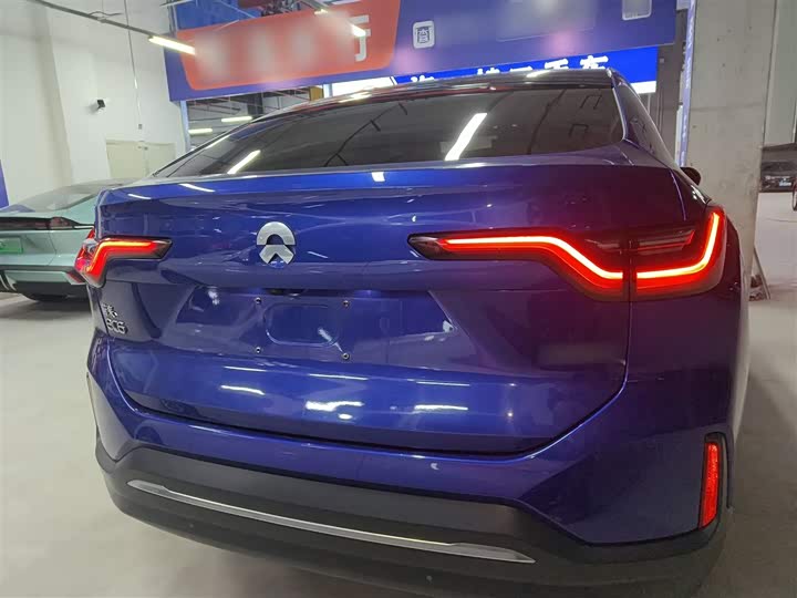Фото 6 - Nio EC6