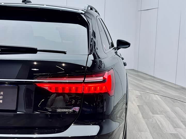 Фото 6 - Audi A6