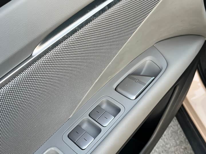 Фото 7 - XPeng Mona M03