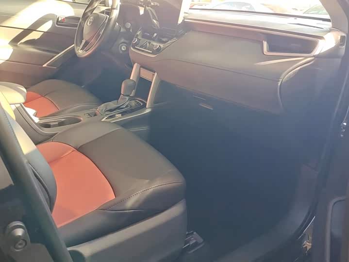 Фото 8 - Toyota Frontlander