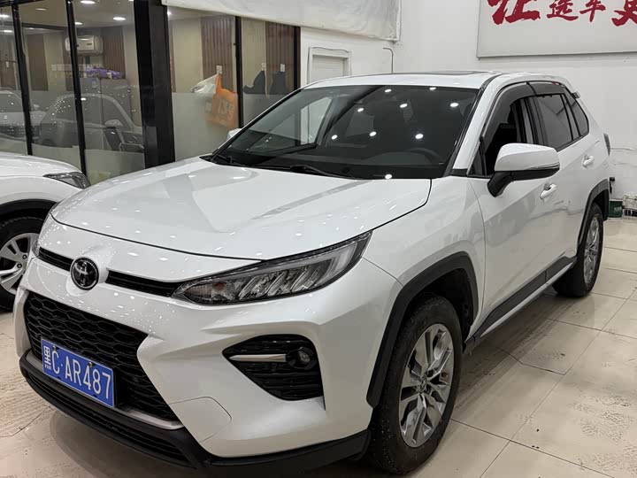 Фото 2 - Toyota Wildlander