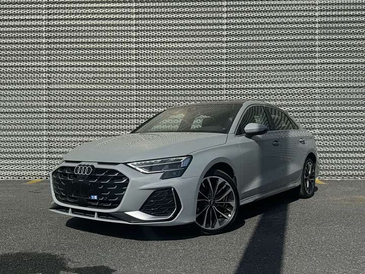 Фото 1 - Audi A3