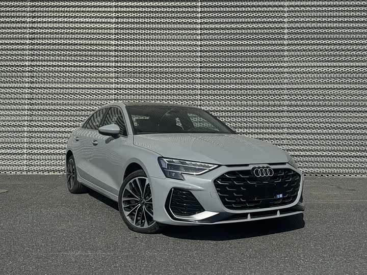 Фото 3 - Audi A3