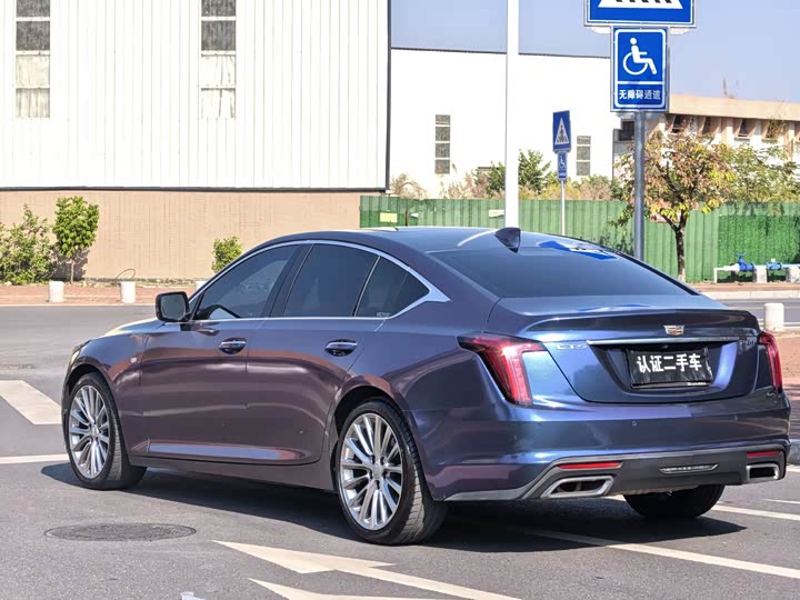 Фото 4 - Cadillac CT5