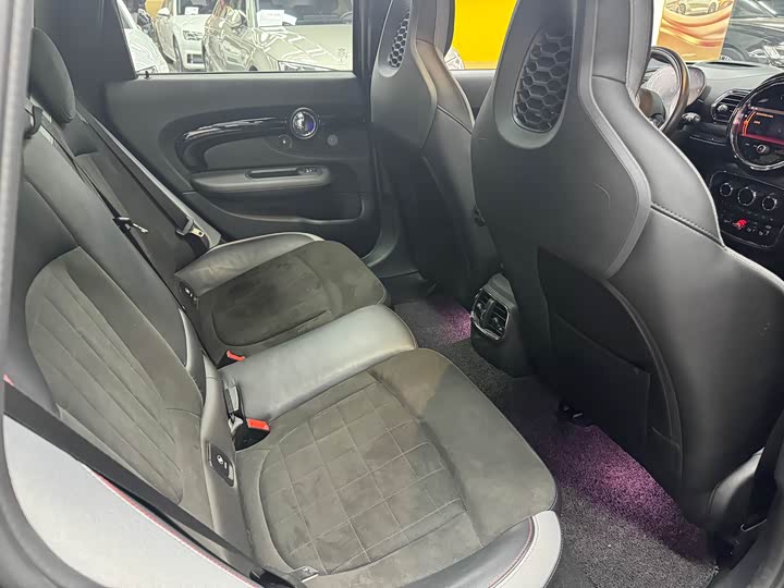 Фото 8 - Mini Clubman JCW