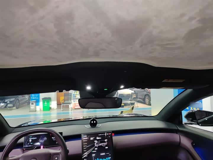 Фото 8 - Nio ET5