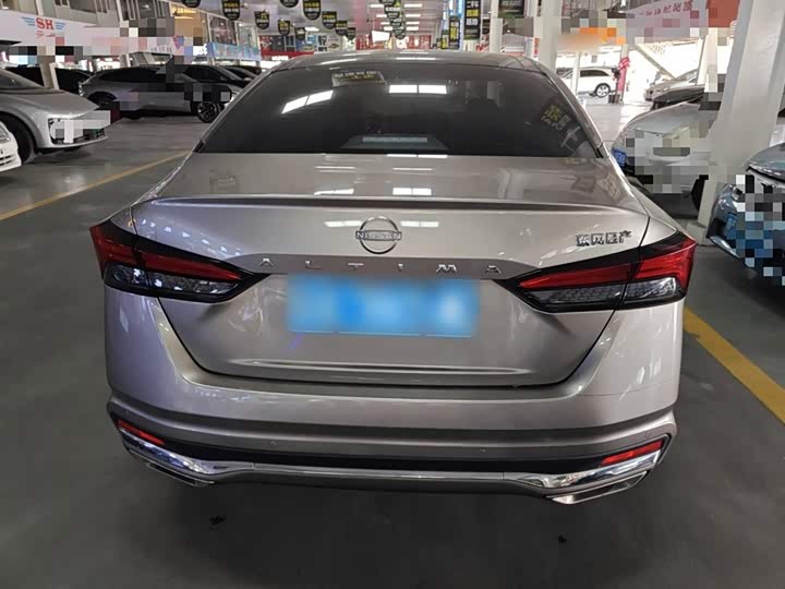 Фото 6 - Nissan Teana