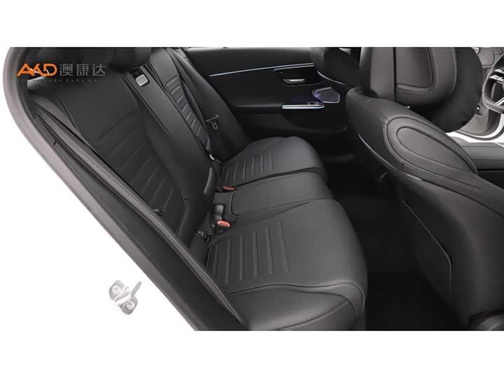 Фото 8 - Mercedes-Benz C-Class Hybrid