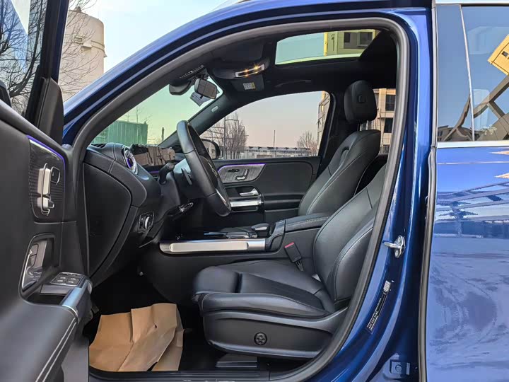 Фото 5 - Mercedes-Benz EQB