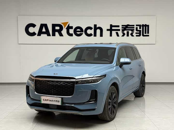 Фото 1 - LiXiang One