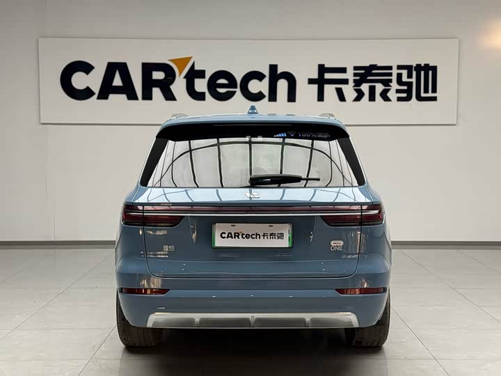 Фото 2 - LiXiang One