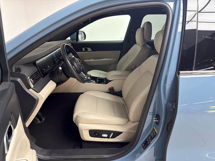 Фото 6 - LiXiang One