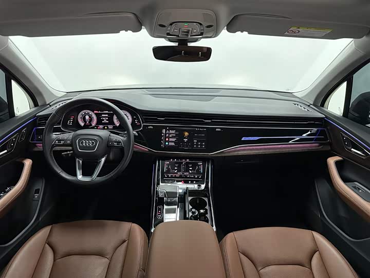 Фото 6 - Audi Q7