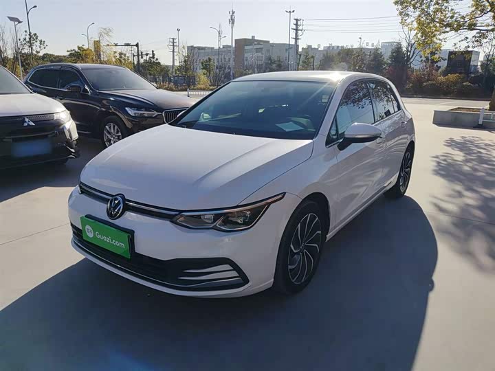 Фото 2 - Volkswagen Golf