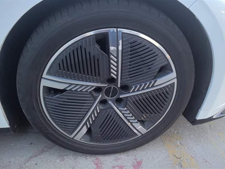 Фото 6 - Dongfeng Forthing Xinghai S7