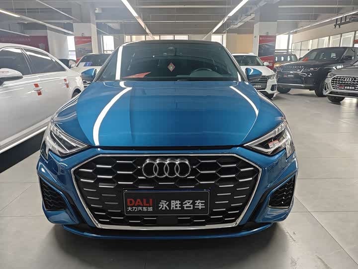 Фото 2 - Audi A3