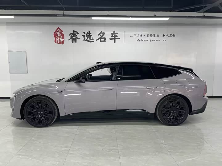 Фото 3 - Audi × SAIC E5 Sportback