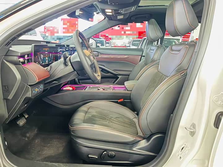 Фото 7 - Ford Mondeo