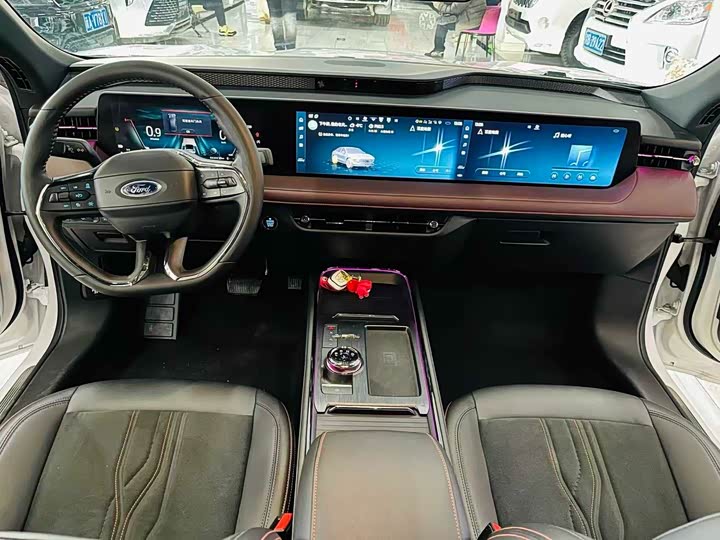 Фото 8 - Ford Mondeo