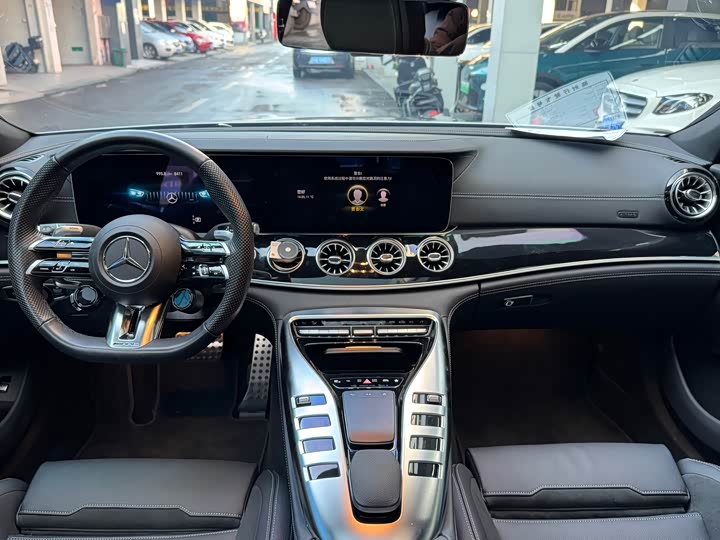 Фото 5 - Mercedes-Benz AMG GT