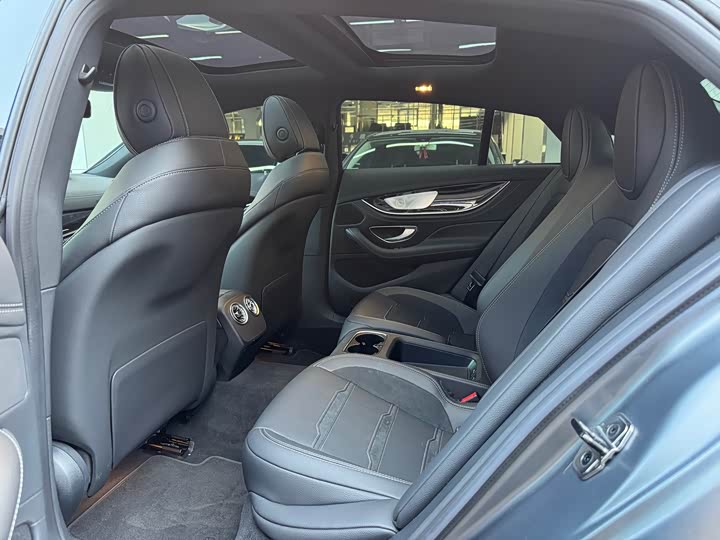 Фото 6 - Mercedes-Benz AMG GT