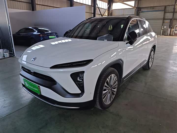 Фото 2 - Nio ES6