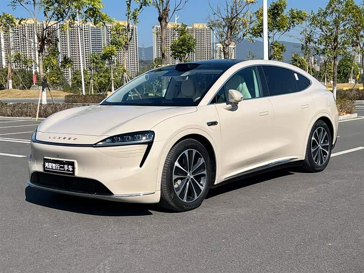 Фото 1 - Luxeed R7