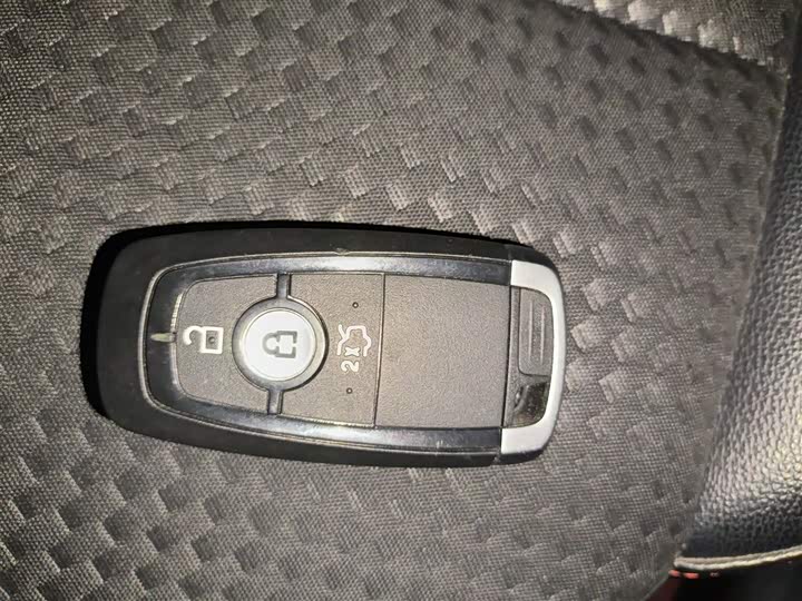 Фото 9 - Ford Focus