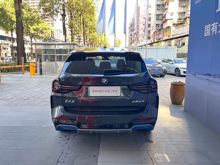 Фото 5 - BMW iX3