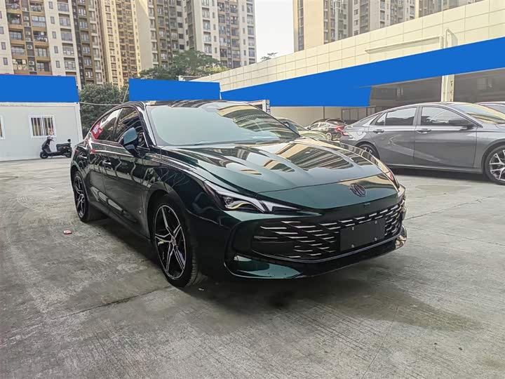 Фото 2 - MG Motor 7