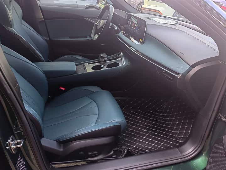 Фото 6 - MG Motor 7