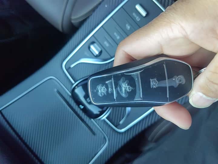 Фото 9 - BYD Song Max Hybrid