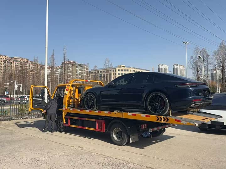 Фото 6 - Porsche Panamera