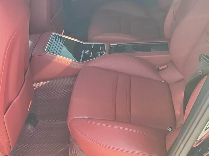 Фото 9 - Porsche Panamera