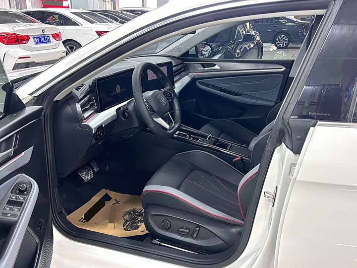 Фото 5 - Volkswagen Lamando L