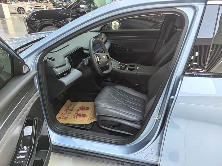 Фото 6 - Geely Galaxy L6