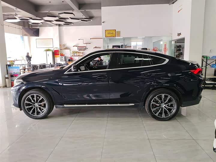 Фото 5 - BMW X6