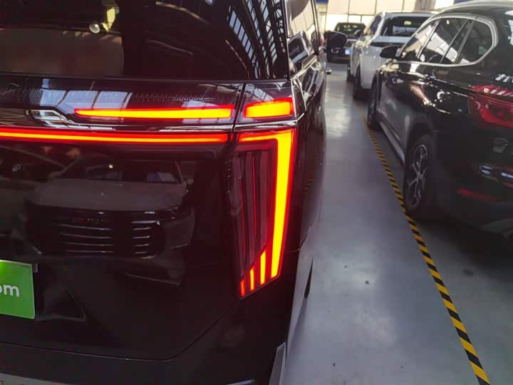 Фото 8 - GAC Trumpchi M8