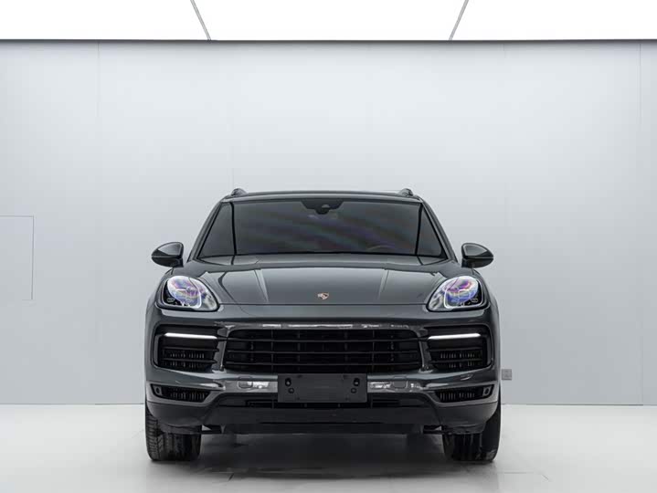 Фото 2 - Porsche Cayenne