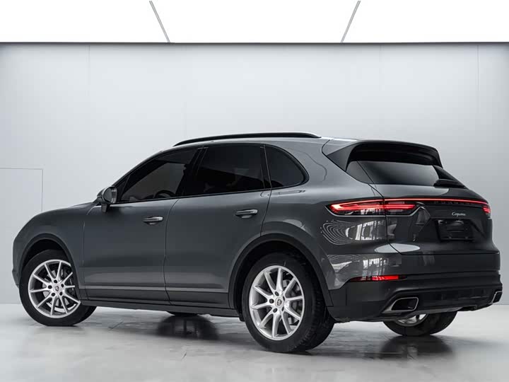 Фото 6 - Porsche Cayenne