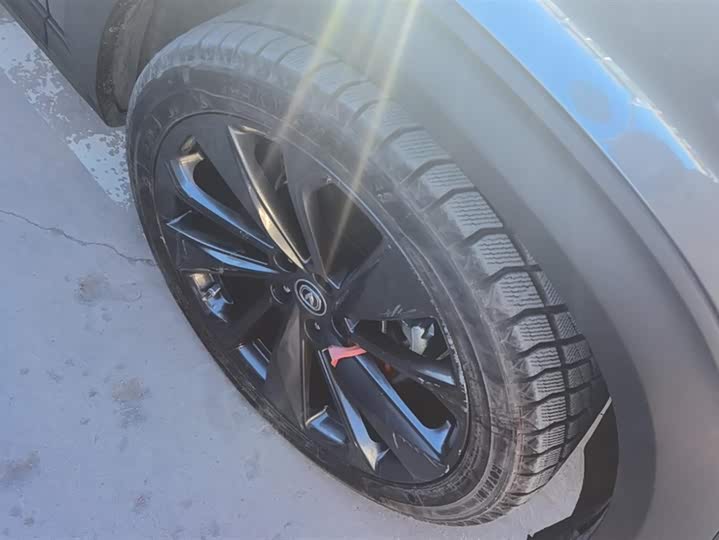 Фото 6 - Changan UNI-T